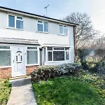 Pass The Keys Bright Spacious 4Br House Elizabeth Line